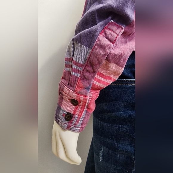 American Eagle Womens Favorite Fit Pink Purple Flannel Plaid Button Up Small S - Picture 8 of 12